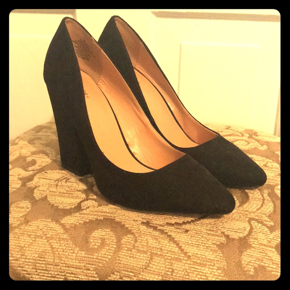 Express High Heels size 8
